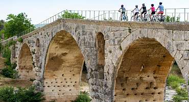 Rando Vaucluse - Balade vélo à la découverte des villages perchés du Luberon